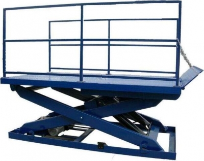 hydraulic dock lift